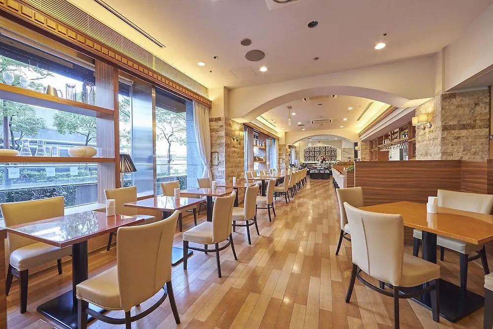 ***  Hearton Hotel Nishi Umeda Osaca Japão